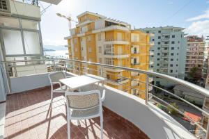 E&E Rooms Vlora - Seaside Escape