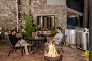 The Grey House Exotic Luxury-Villa