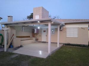 Casa Aconchegante em Capão Novo