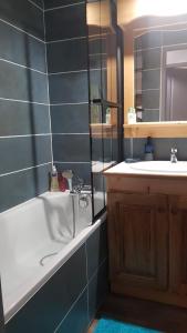 Appartements T1 La marmotte Saint Sorlin d-Arves : photos des chambres