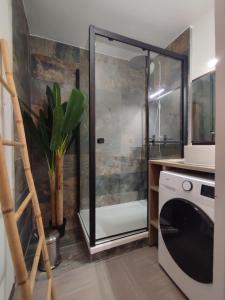 Appartements La terrasse de l'Imbut - Climatisation & Piscine : photos des chambres