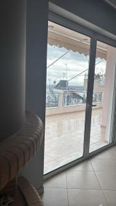 Spacious & Modern seaside house