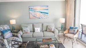 Pelican Beach 1510