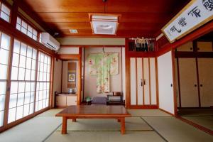 Tsubame Sanjo Local Stay KYU