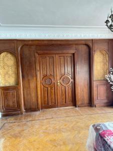 Prestigious Nilefront Residence, 5-Star Cairo Views