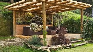 CasAraucária Rota Turistica Vista para Montanha Lareira Starlink