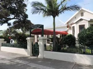 Fernando's Guest House - Mount Road