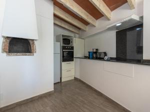 Villa in central location