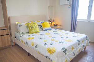 CDO Spacious 1 BR Corner Condo in front of Limketkai Mall