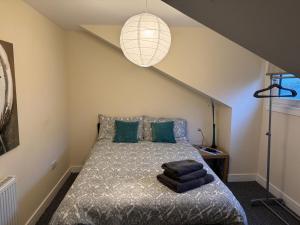 103 Nelson st Attic flat