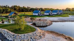 Luxury Cabin in The Country With King Bed and Loft #1