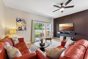 New Disney Townhome in Regal Palms with Water Park and Luxury Design