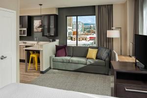 Standard King Studio with Sofa Bed and City View room in Residence Inn by Marriott Boise Downtown City Center