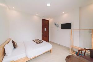 Phòng Tiêu Chuẩn Giường Đôi (Standard Double Room)