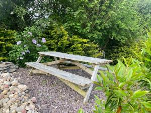 Dromane Lodge self-catering apartment eircode V94HR5C