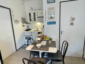 Appartement proche plage 3 pers, loggia, parking - FR-1-231-331