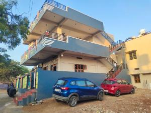 SHIVADIVYA Homestay Hampi