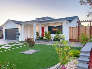 AC 2 Cozy Evergreen Home