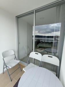 apartamento vista al lago