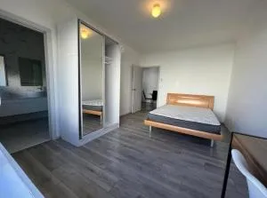 1 Bedroom House - Brooklyn