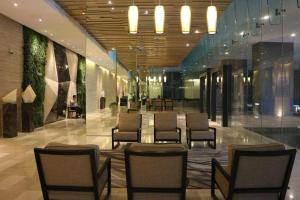 M CITY 2 Bed KLCC BY D