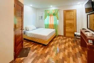 RedDoorz @ 4ks Pension House Bogo City Cebu - Banban