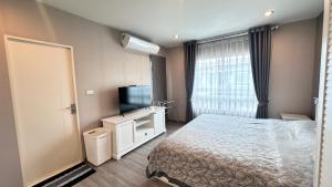 Indy2 Bangna km7 By koii