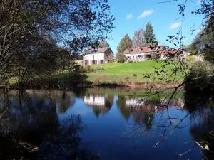 猫头鹰住宿加早餐旅馆 - Châteauneuf-la-Forêt