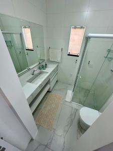 Casa luxuosa con piscina no centro de Bombinhas