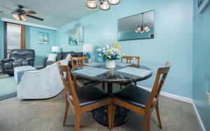 Phoenix III 3058 condo