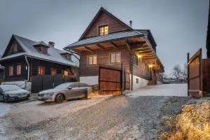 Drevenica Emilka, 5 min Reštaurácia, Z terasy výhľad na Kráľovu hoľu a Polomské Očko, Gril, Ohnisko, Kotlík - Beňuš