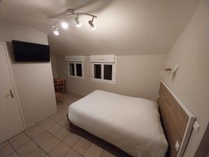 Hotels Domaine Ferme Sainte Anne : Chambre Double - Accessible aux Personnes à Mobilité Réduite 