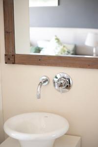 Stylish Canal Apartment