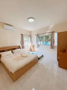 Tropical Home - Khlung