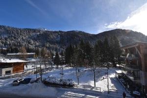Attic Miralago MhD apartment