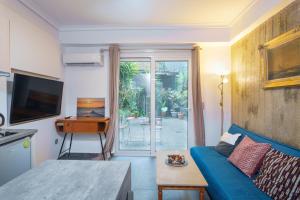 Athens 4U Sweet Retreat in Pagrati by Metro