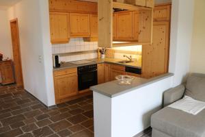 LAAX sonnige Gartenwohnung