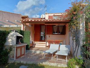 Villasimius, villetta a 300 mt dalla spiaggia