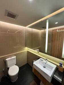 Apt Embarcadero 2BR with Netflix & Pool by Damaresa