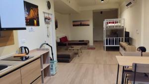 Bonanza Patong Beach1 100m to Beach Star Room