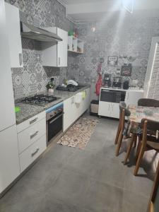 El Aouina Tunis - Ubytování bez kategorie ve městě Al ‘Uwaynah