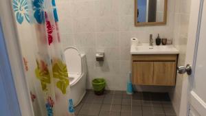 Bonanza Patong Beach1 100m to Beach Star Room