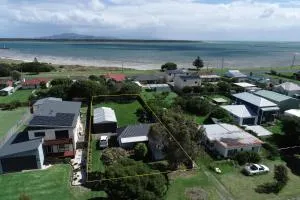 Monali Shore Bliss - Port Welshpool