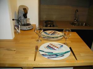 Appart'hotels Appart'hotel Residella House Room & Kitchen Avignon Le Pontet : photos des chambres