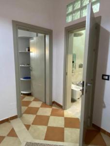 Ambra Next to the Sea