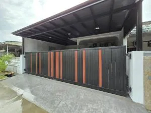 Bee Homestay - Sungai Sayung