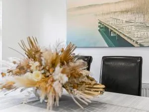 Stylish Maisonette 1 Min from Tube North London with free parking - 伍德福德格林