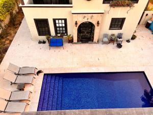 Spectacular Vacation Home Ocean View Walk to Beach