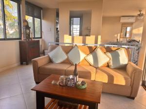 Spectacular Vacation Home Ocean View Walk to Beach