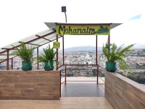 HERMOSO Mini Departamento con VISTA ÚNICA en Ambato